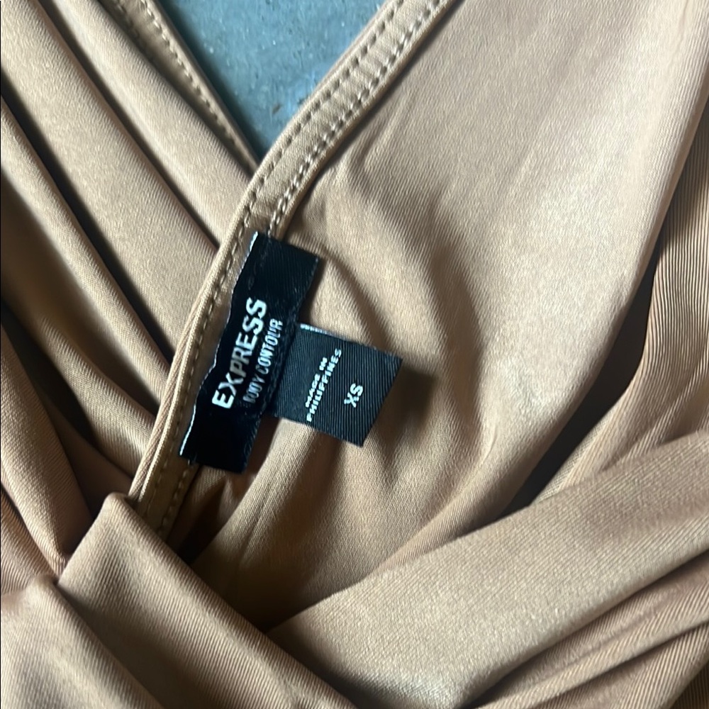 NWOT Express Bodysuit - Picture 2 of 2